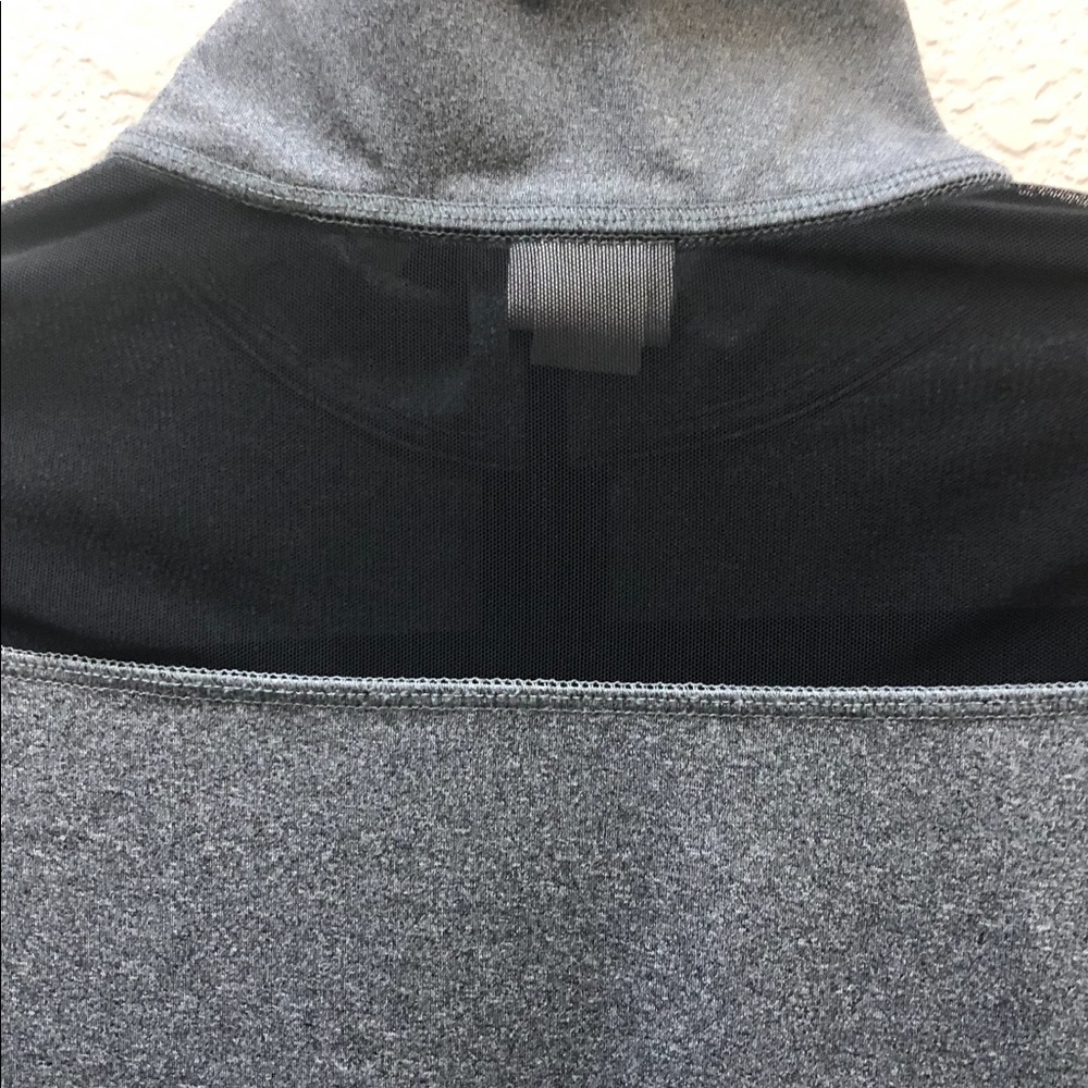 Pink Victoria Workout Shirt XS - Picture 3 of 7